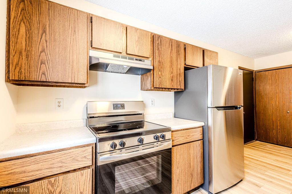 Photo of 6631 84th Court N, Brooklyn Park, MN 55445 (MLS # 7003618)