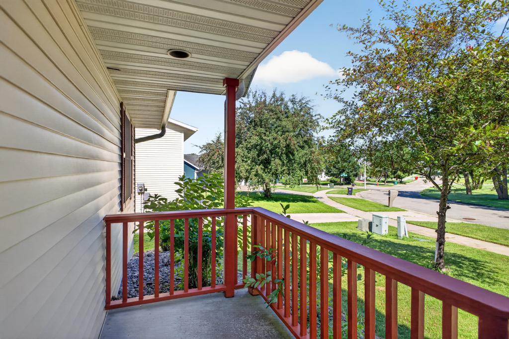 3704 Strathmore Lane SE