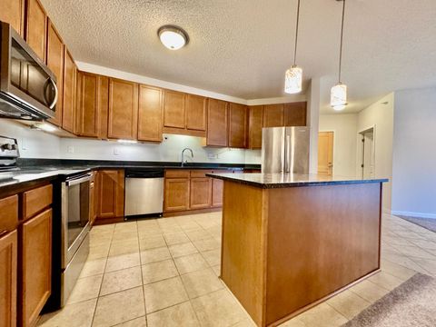 619 8th Street SE 212 Minneapolis MN 55414