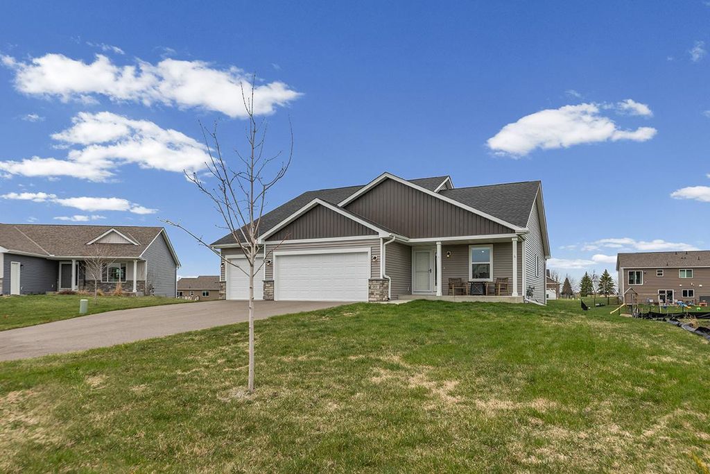 Photo of 909 Emily Court NE, Montgomery, MN 56069 (MLS # 7085245)