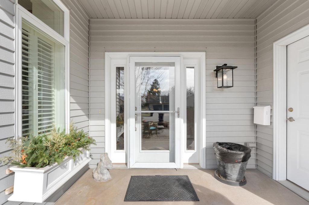 Photo of 314 W Iowa Street, Lake City, MN 55041 (MLS # 7042099)