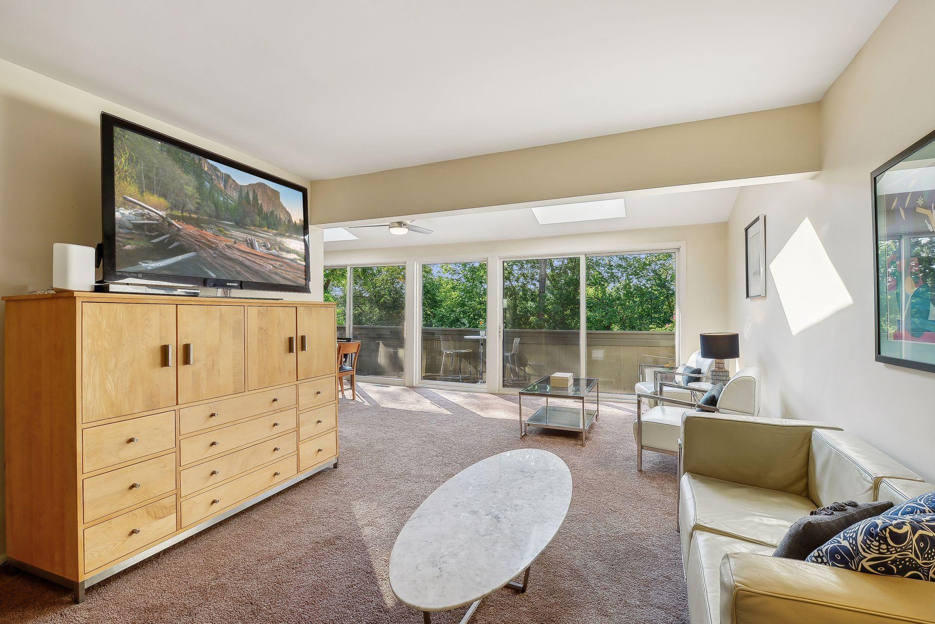 1058 Cedar View Drive