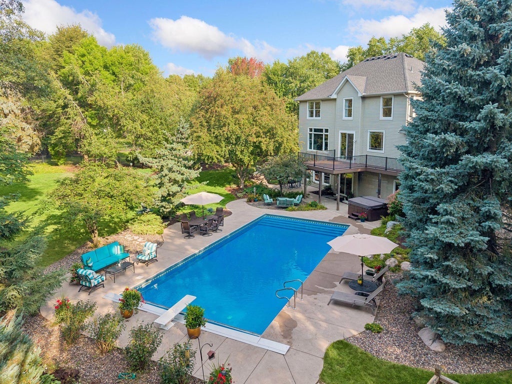 Photo of 8381 Hidden Ponds Alcove, Woodbury, MN 55125 (MLS # 7120968)