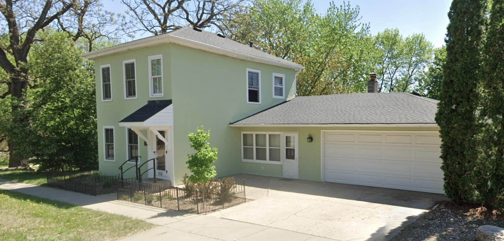 Welcome to 113 4th St E in the Carver Historic District
