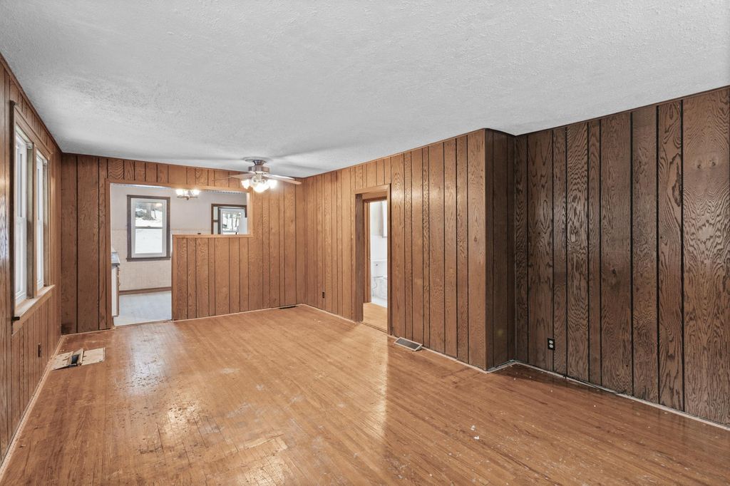 Photo of 2315 Kirkwood Lane N, Plymouth, MN 55441 (MLS # 7009240)