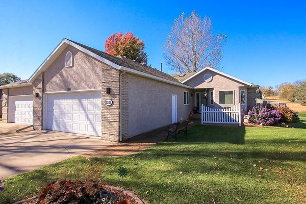 1245 GOLFVIEW CT NW, HUTCHINSON, MN 55350 - Image 1fcc58f96dec337f6b05c4ff1afc28ab/113553092