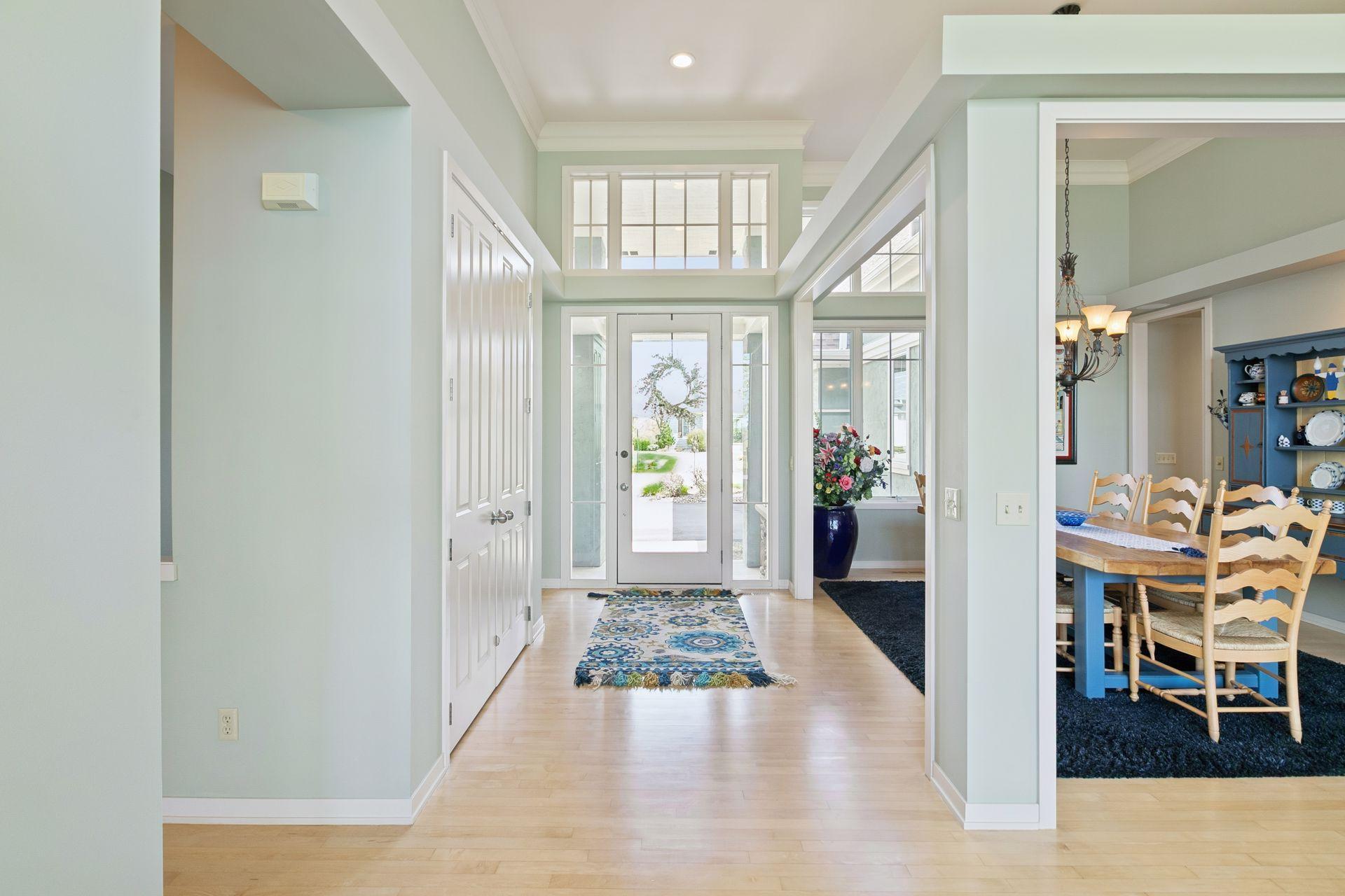 1405 Skyline Drive