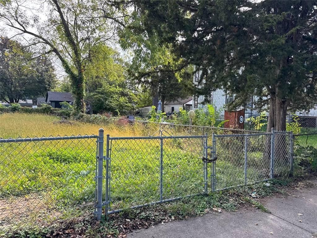 Photo of 1132 Jackson Street, Saint Paul, MN 55117 (MLS # 7068723)