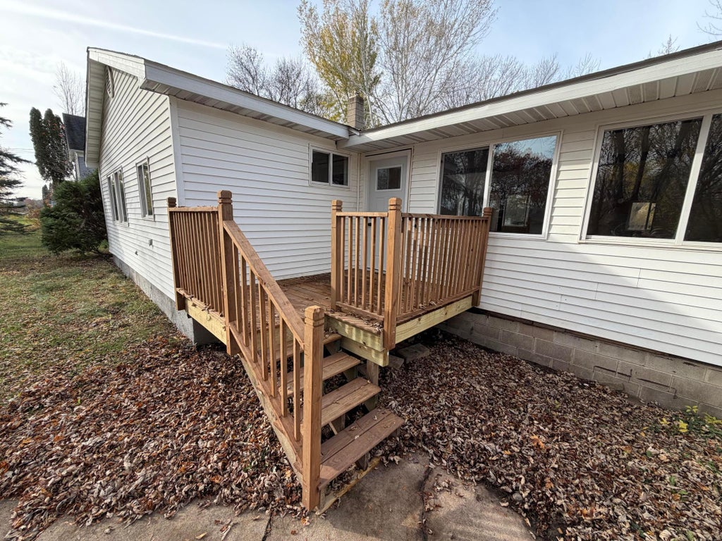 Photo of 30153 Redfield Boulevard, Shafer, MN 55074 (MLS # 7167549)