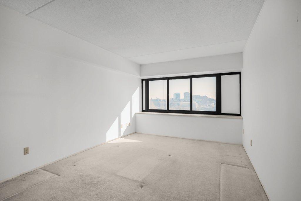 1920 S 1st Street 1106