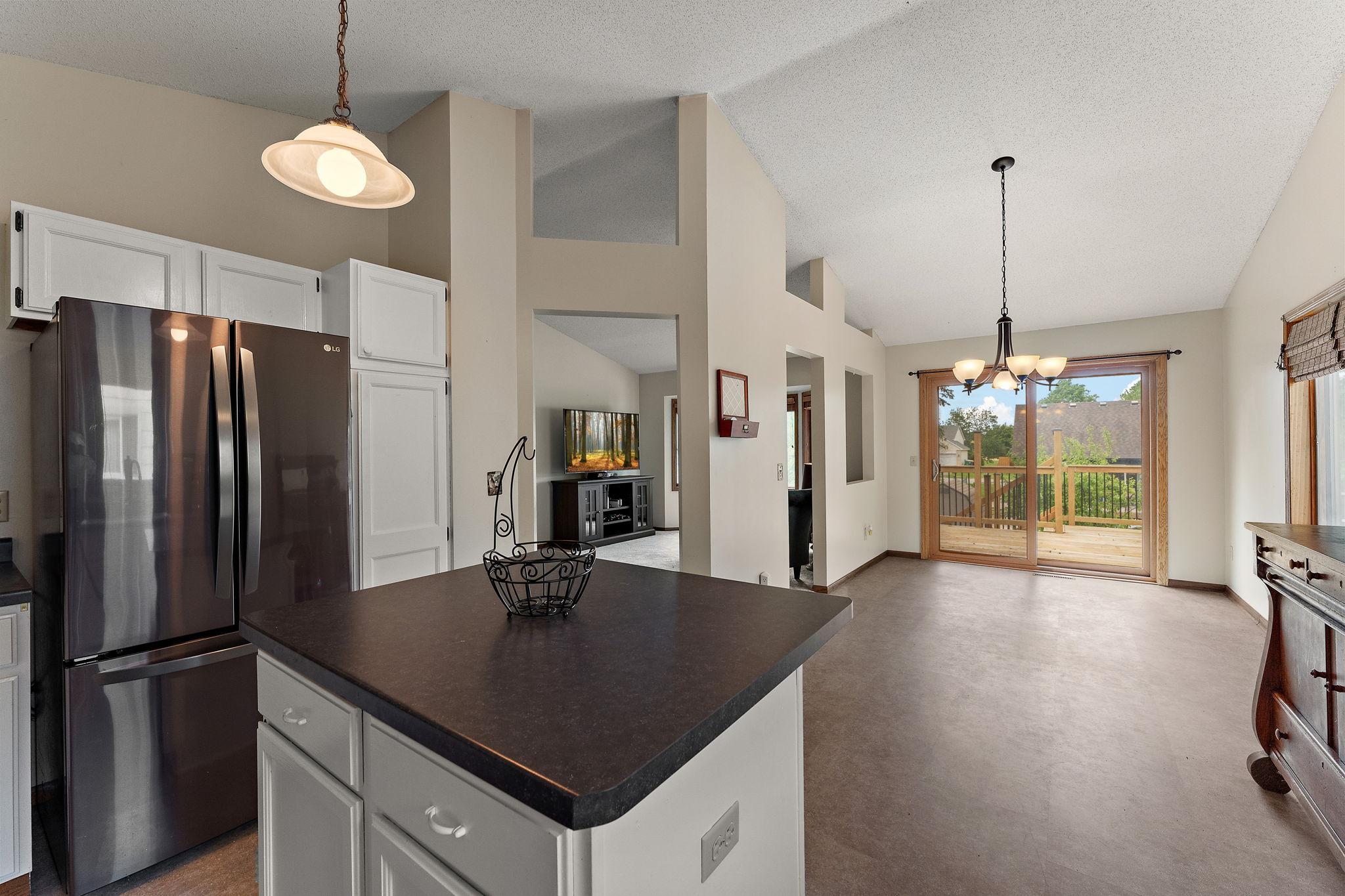 7150 Upper 157th Street W