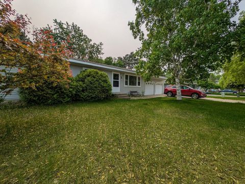 1422 6th Street SE Wadena MN 56482