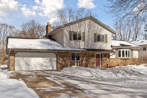 4027 86th Lane NE Circle Pines MN 55014