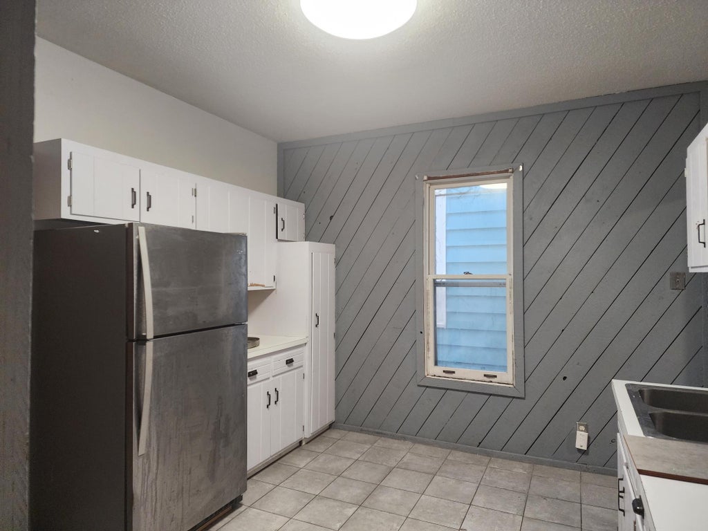 Photo of 3117 14th Avenue S, Minneapolis, MN 55407 (MLS # 7097414)