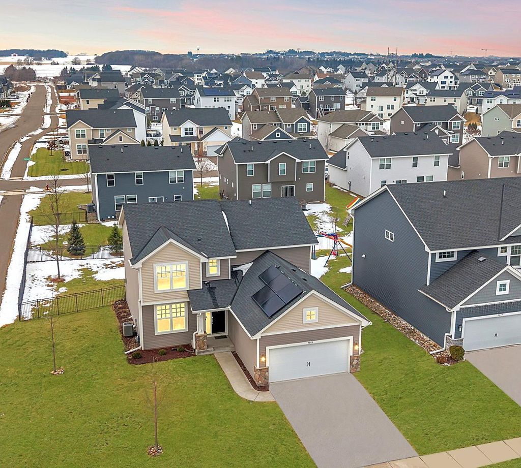 Photo of 5663 Fair Haven Trail, Woodbury, MN 55129 (MLS # 7021751)