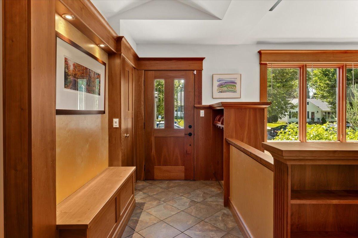 1841 W Saunders Avenue