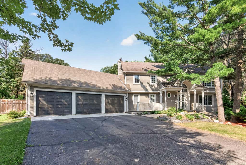 Photo of 7305 Hidden Valley Trail S, Cottage Grove, MN 55016 (MLS # 7126018)