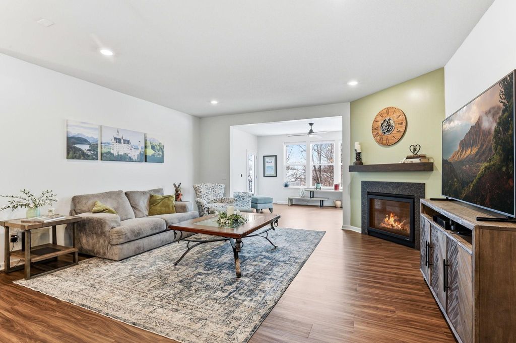 Photo of 4648 Benjamin Place, Woodbury, MN 55129 (MLS # 7024221)