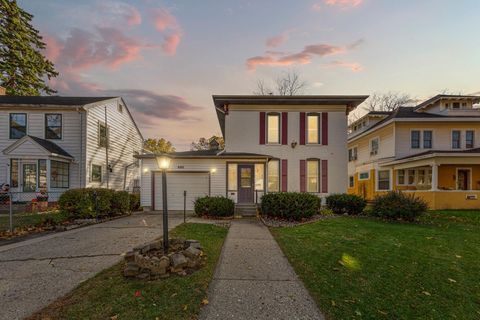 Photo of 531 2nd Street NW, Faribault, MN 55021 (MLS # 6813723)