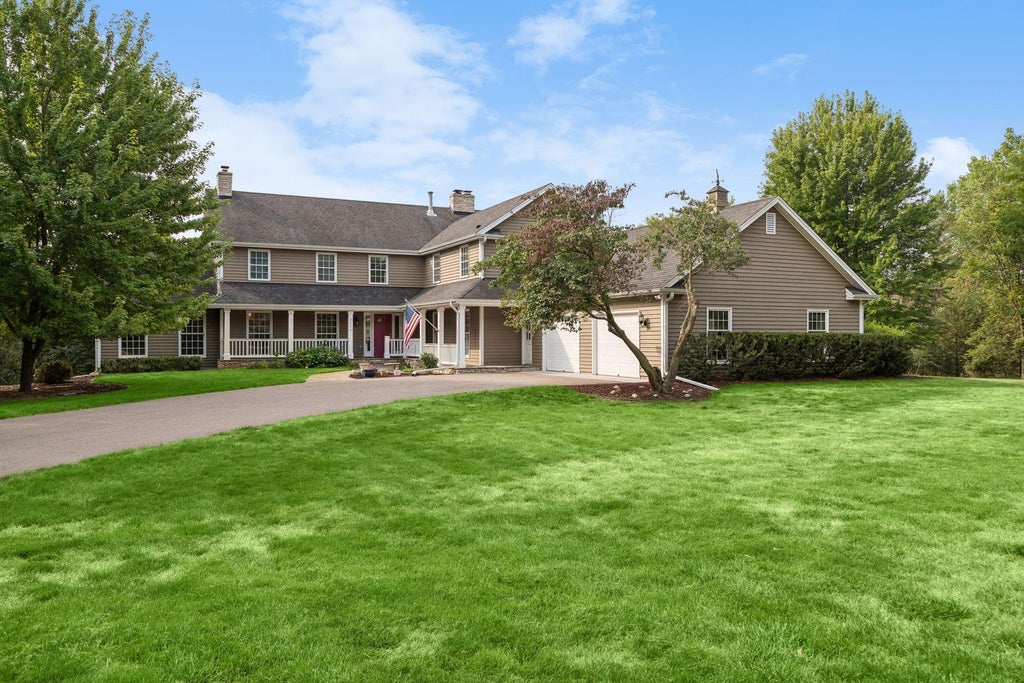 Photo of 2350 Longview Circle, Orono, MN 55356 (MLS # 7135744)