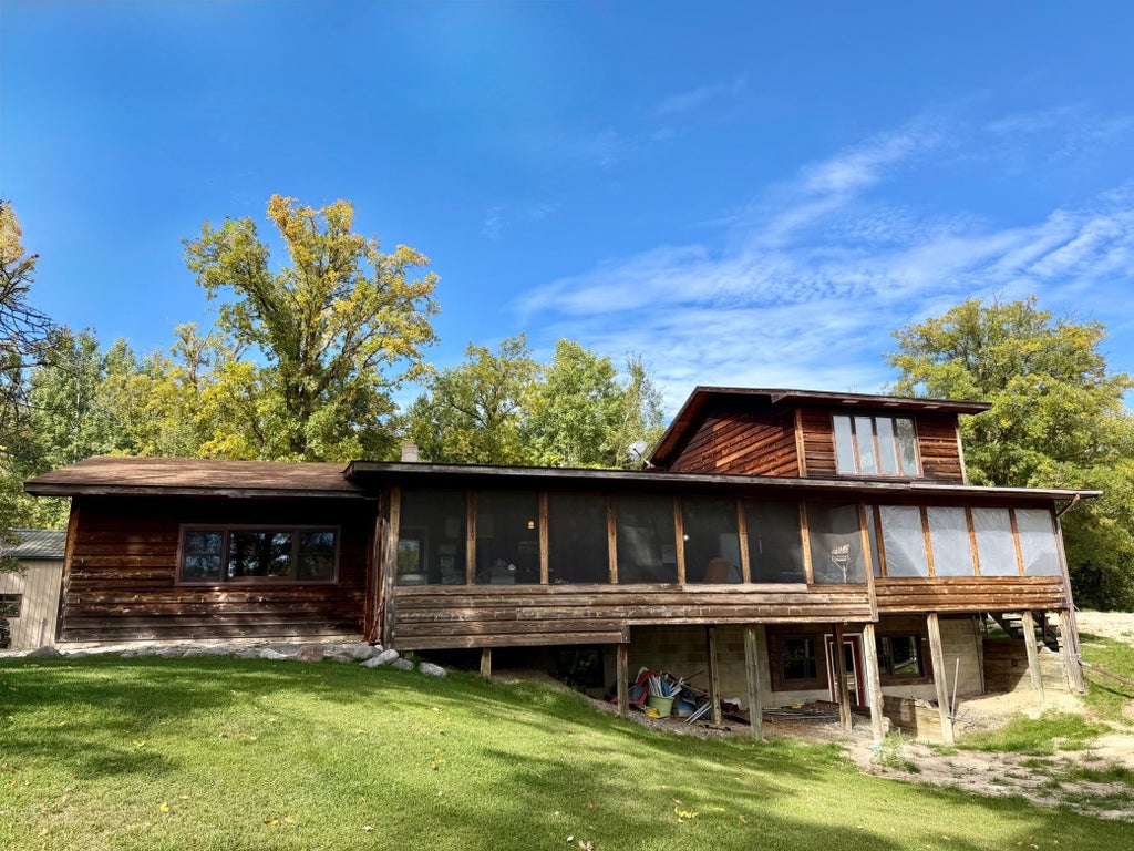 Photo of 1398 County Road 6 NW, Baudette, MN 56623 (MLS # 7148054)