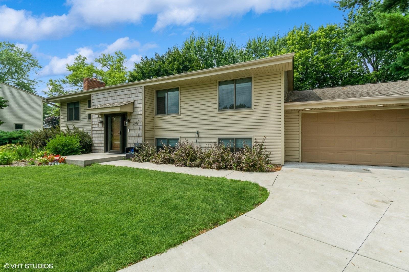 2775 Iona Circle