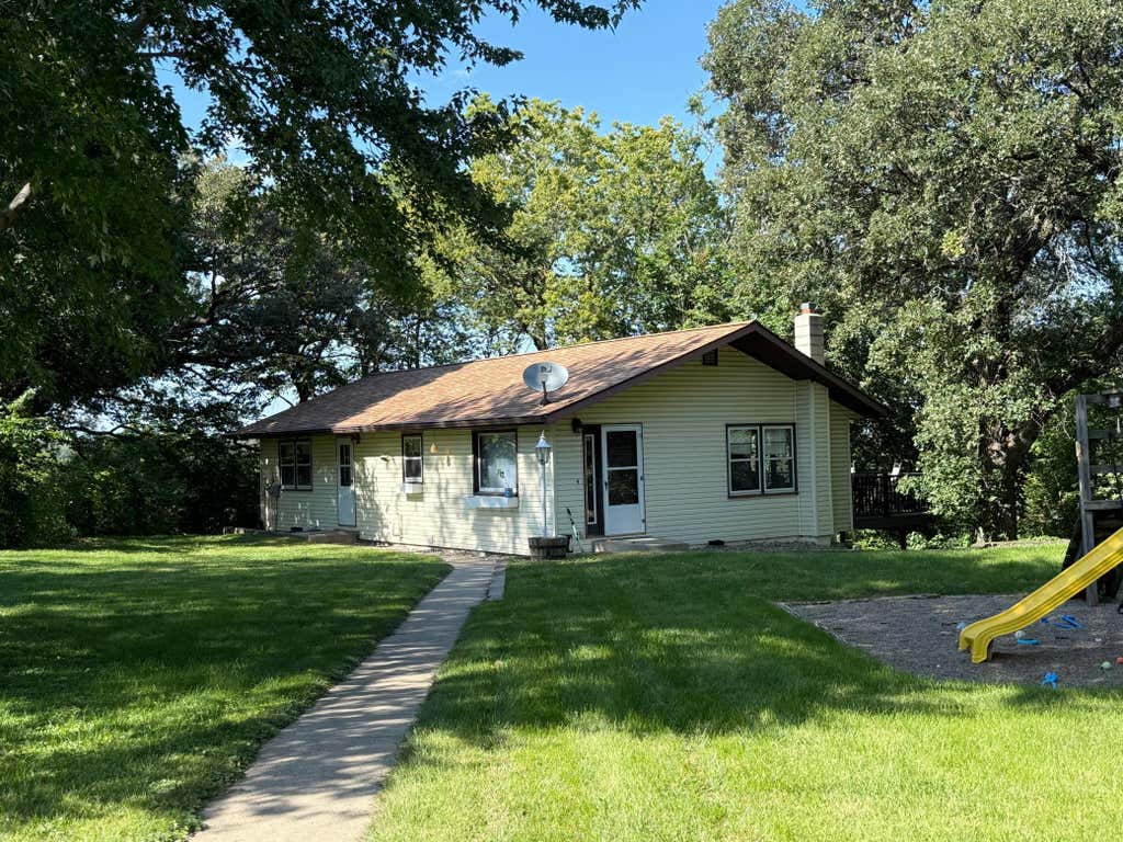 Photo of 521 Oak Lane, Redwood Falls, MN 56283 (MLS # 7133420)