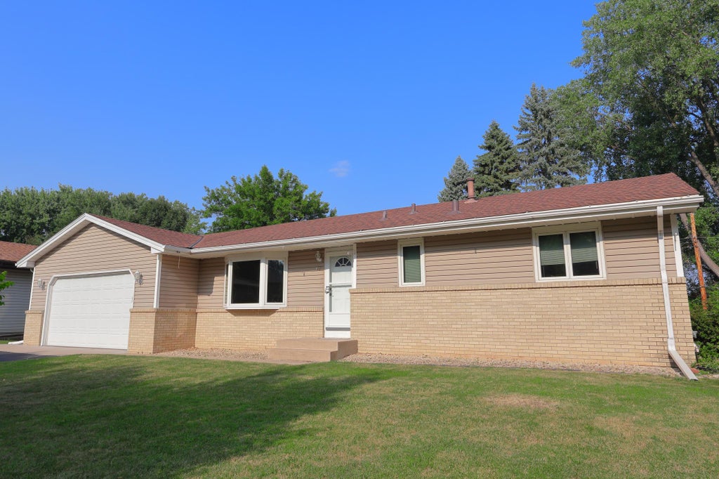 Photo of 67 13th Avenue SW, New Brighton, MN 55112 (MLS # 7115967)