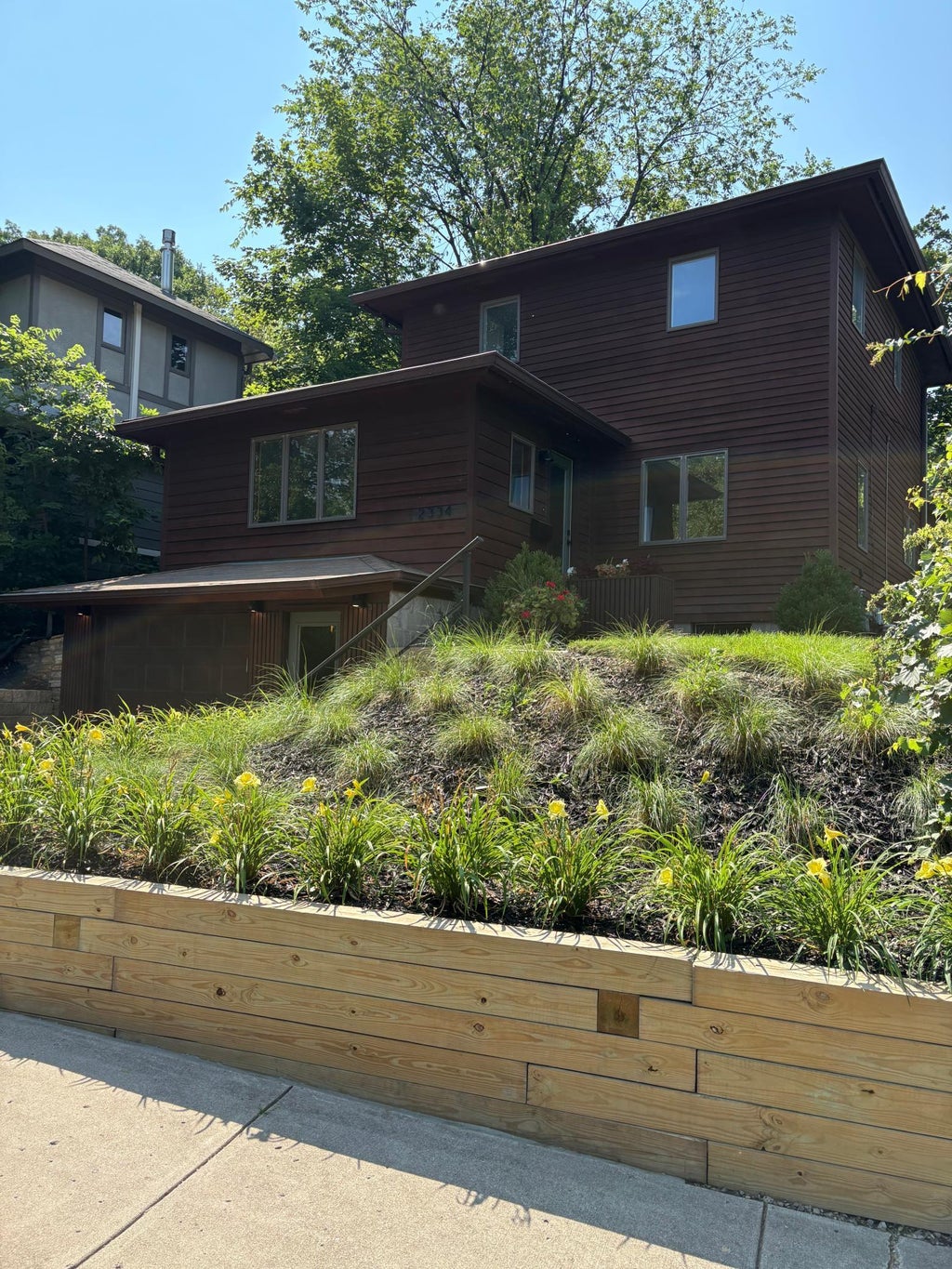 Photo of 2334 Doswell Avenue, Saint Paul, MN 55108 (MLS # 7129820)