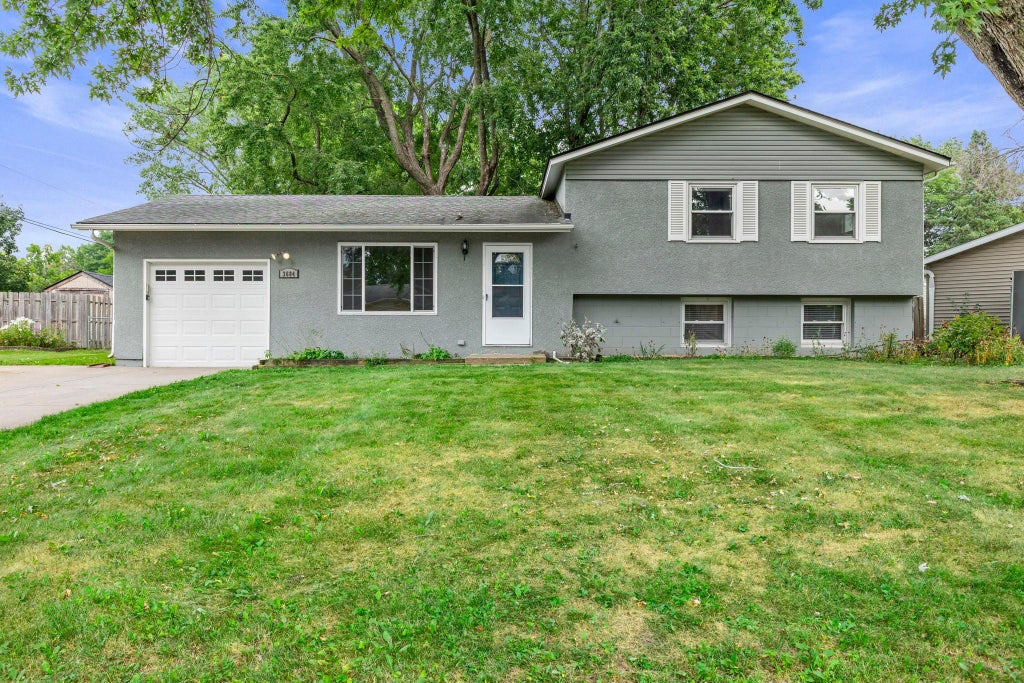 Photo of 3684 Prairie Road, White Bear Lake, MN 55110 (MLS # 7127914)