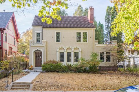 1826 Goodrich Avenue Saint Paul MN 55105