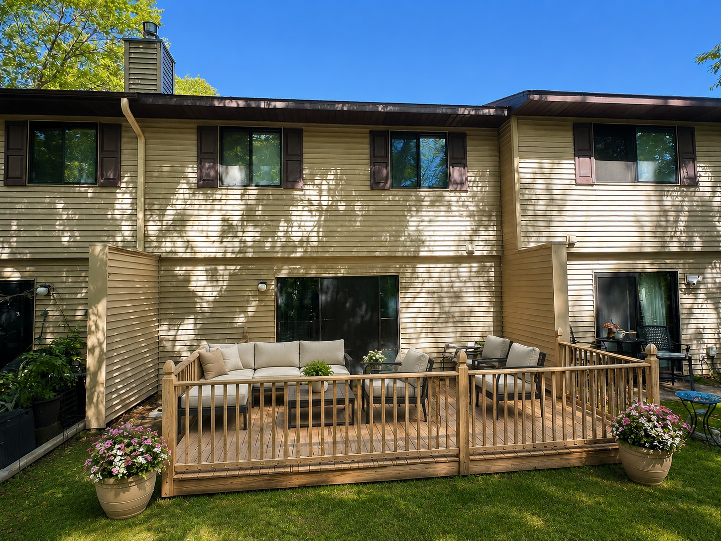 110 South Drive E