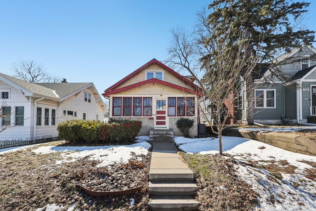 Photo of 1136 Maryland Avenue E, Saint Paul, MN 55106 (MLS # 7036568)