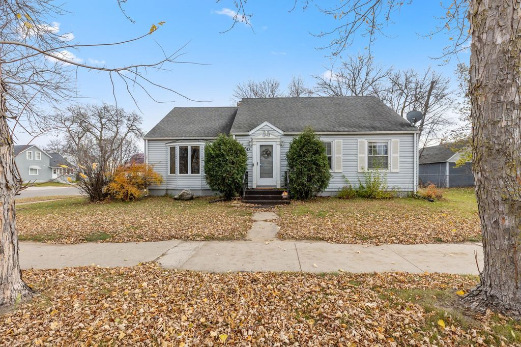 Photo of 200 2nd Street SW, Wadena, MN 56482 (MLS # 6825454)