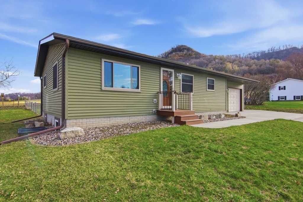 Photo of E208 N Buffalo Court, Nelson, WI 54756 (MLS # 7052251)