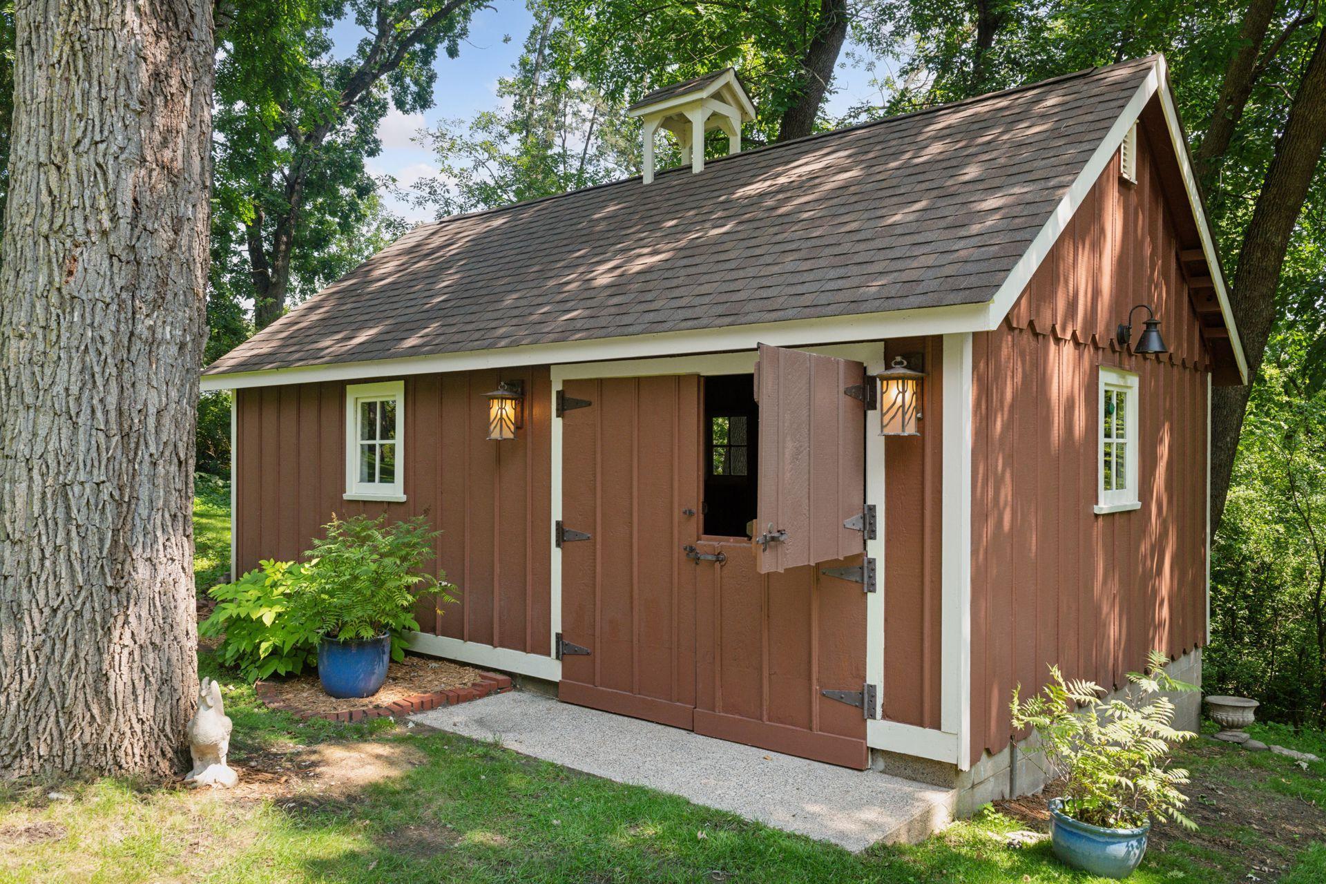 5933 Bell Circle