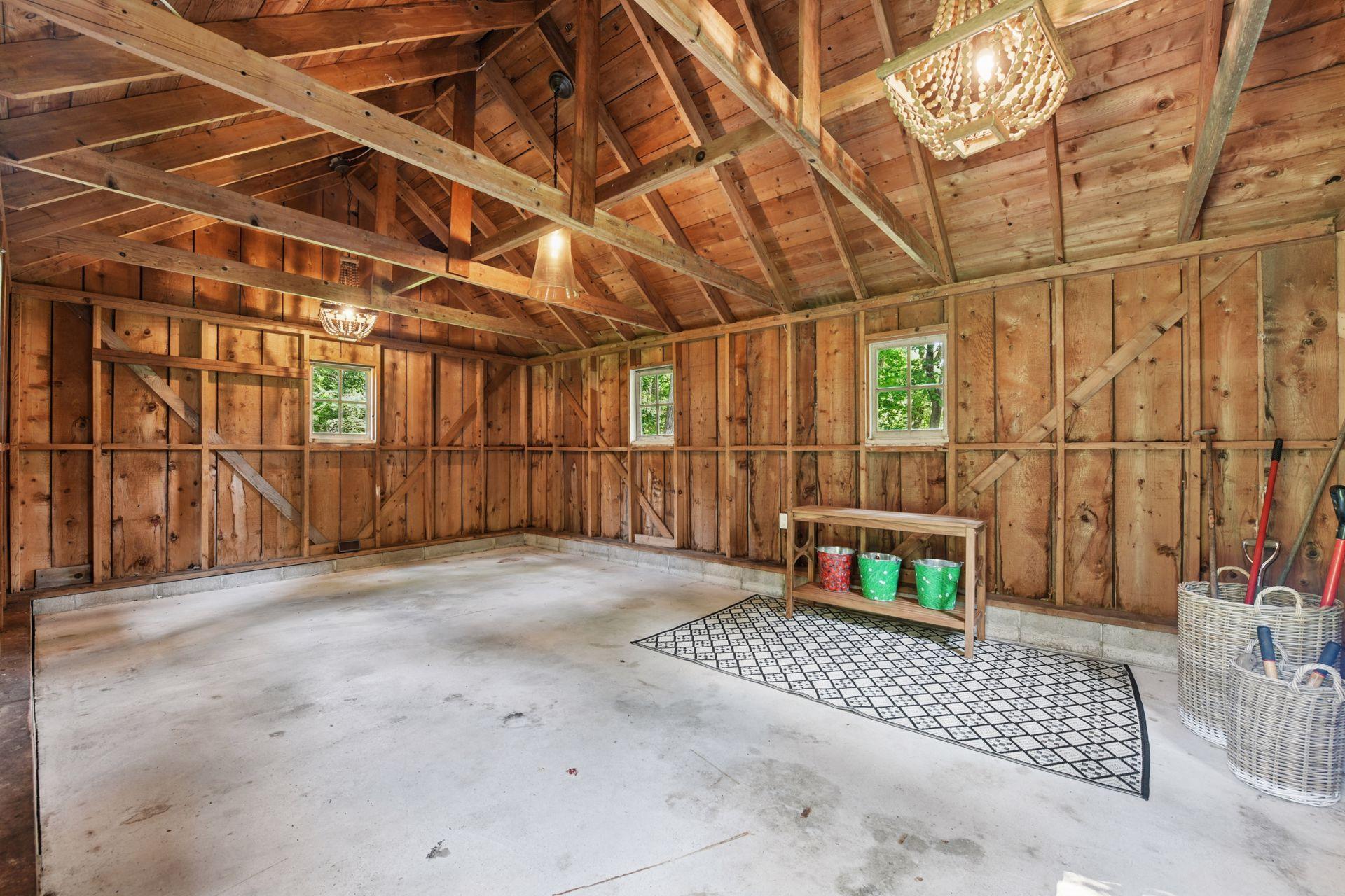 5933 Bell Circle