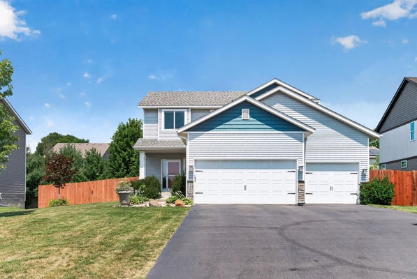 2299 GALL AVE, SAINT PAUL, MN 55109 - Image 20a84a9adf0035ea81ee1dcfcf44a930/3146040453