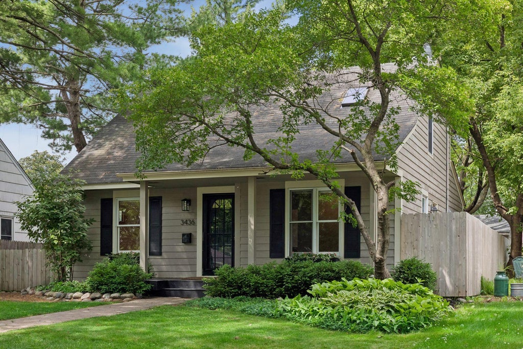Photo of 3436 Quebec Avenue S, Saint Louis Park, MN 55426 (MLS # 7094170)