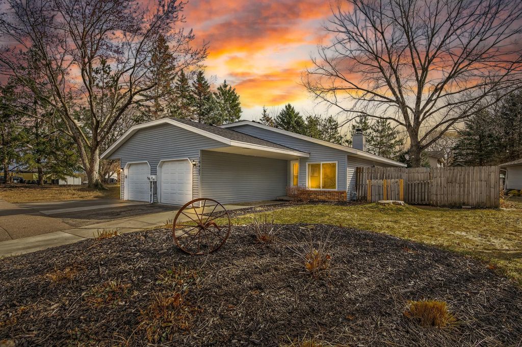 Photo of 16457 Five Hawks Avenue SE, Prior Lake, MN 55372 (MLS # 7022414)