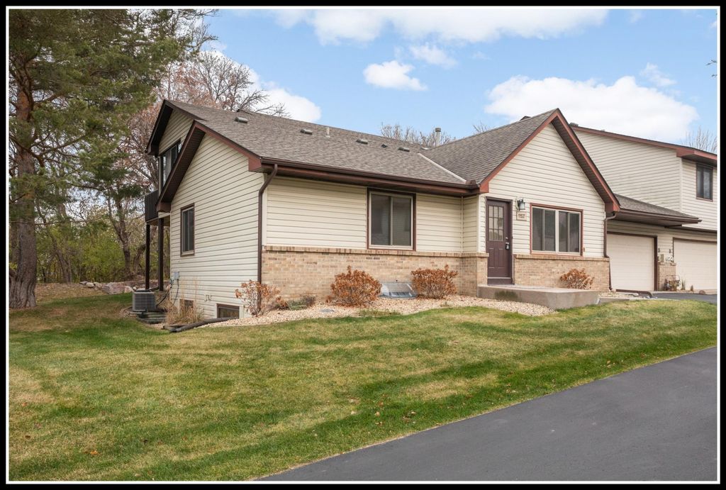 Photo of 11537 88th Avenue N, Maple Grove, MN 55369 (MLS # 6821518)