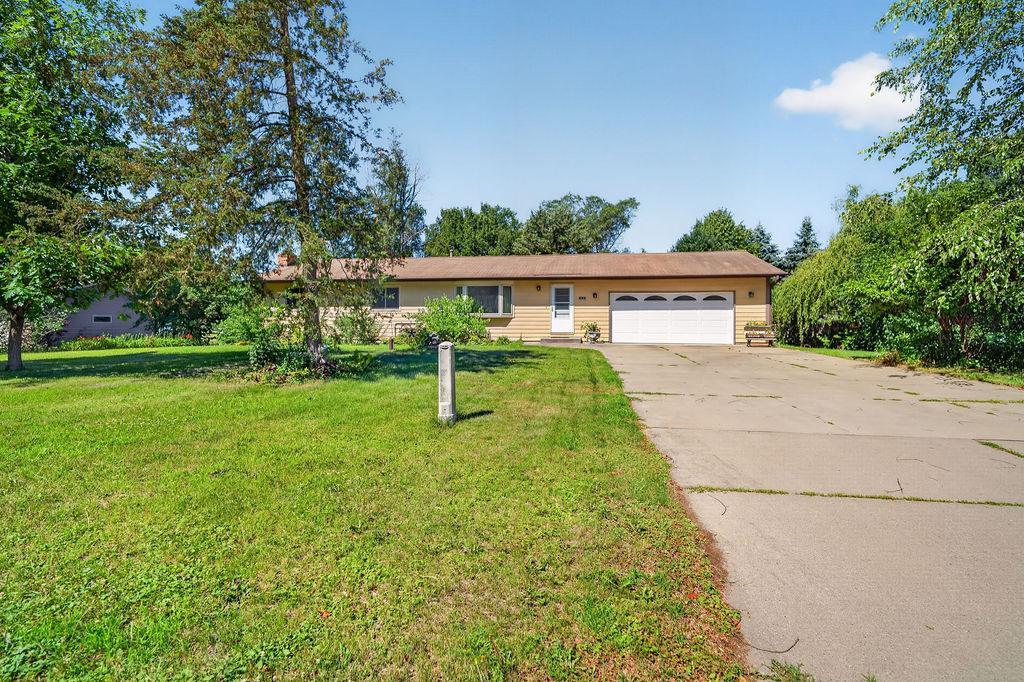 14121 Rosewood Lane N