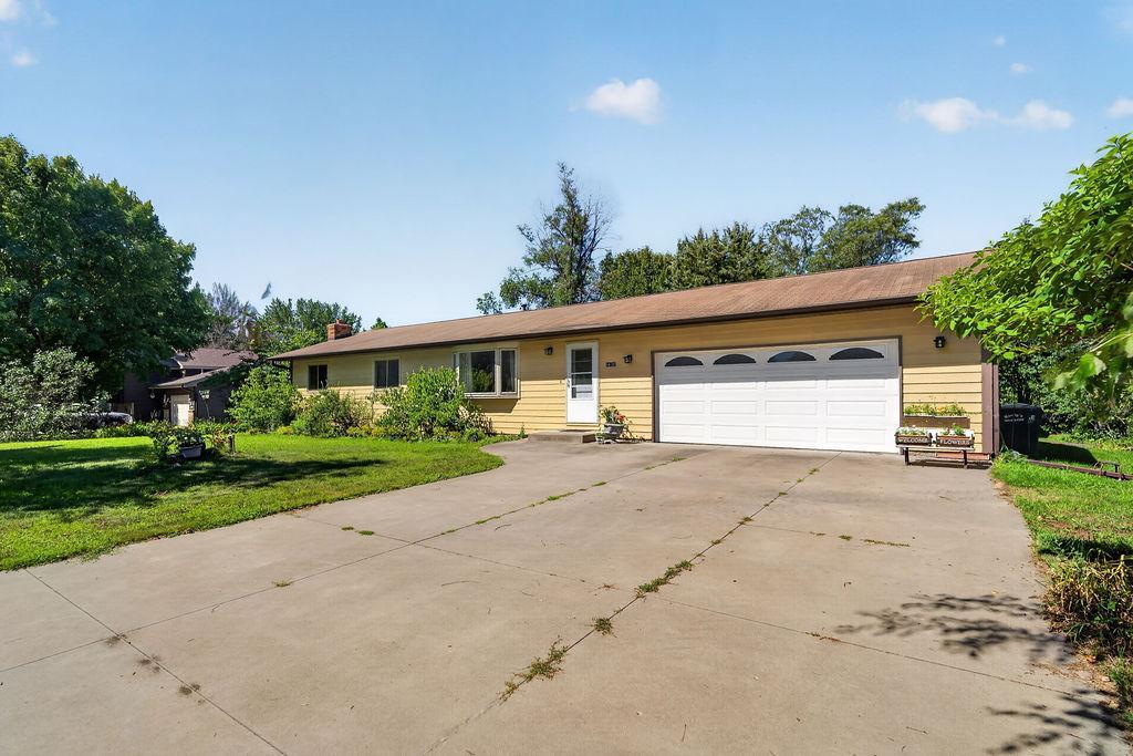 14121 Rosewood Lane N