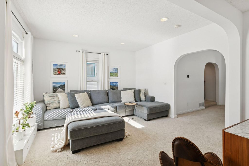 Photo of 1003 23rd Avenue NE, Minneapolis, MN 55418 (MLS # 7025672)