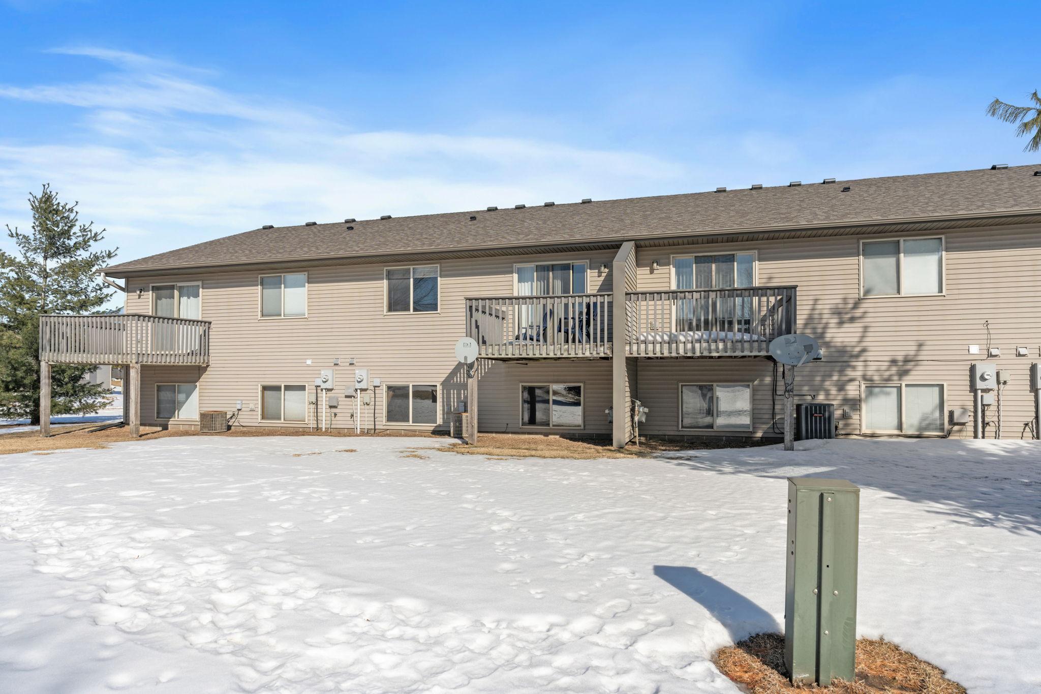 8393 Parkview Avenue NE