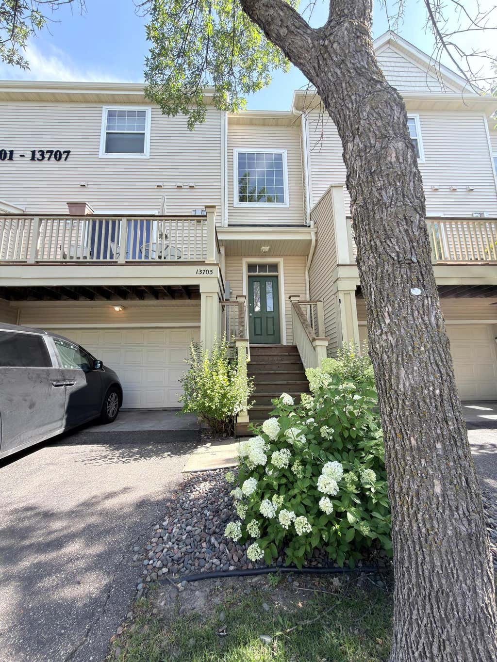 Photo of 13705 54th Avenue N, Plymouth, MN 55446 (MLS # 7110601)