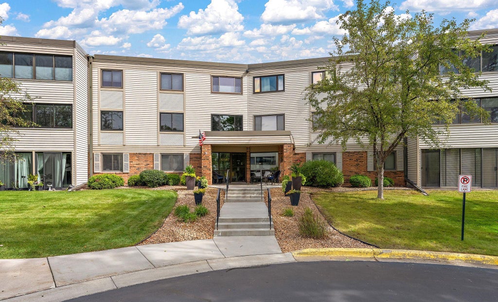 Photo of 10540 43rd Avenue N #203, Plymouth, MN 55442 (MLS # 7132611)