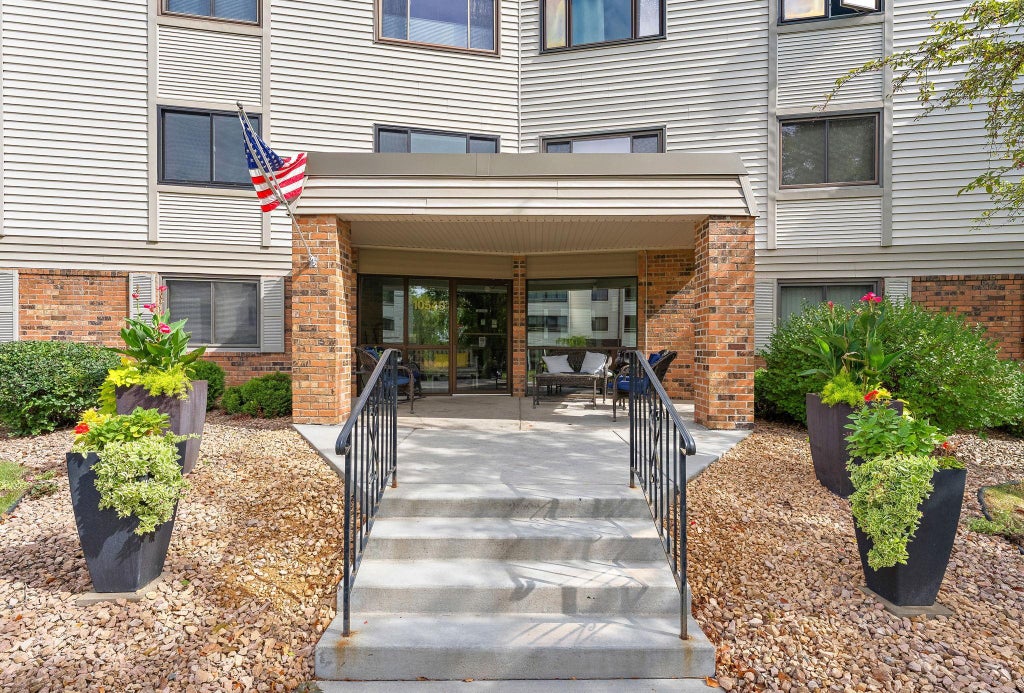 Photo of 10540 43rd Avenue N #203, Plymouth, MN 55442 (MLS # 7132611)