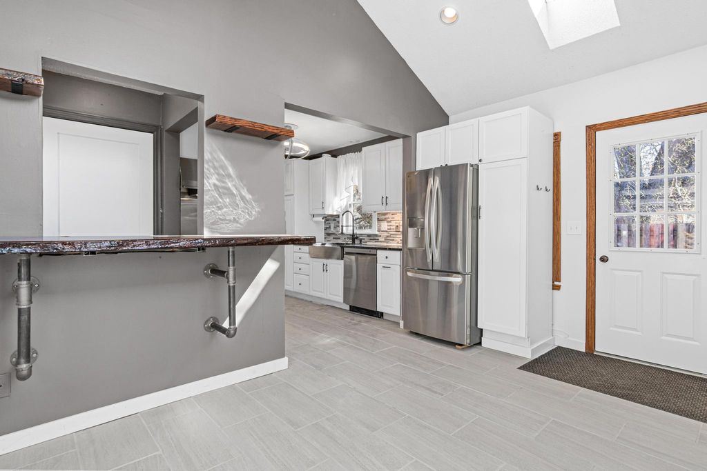 Photo of 6439 Olympia Street, Golden Valley, MN 55427 (MLS # 7057533)