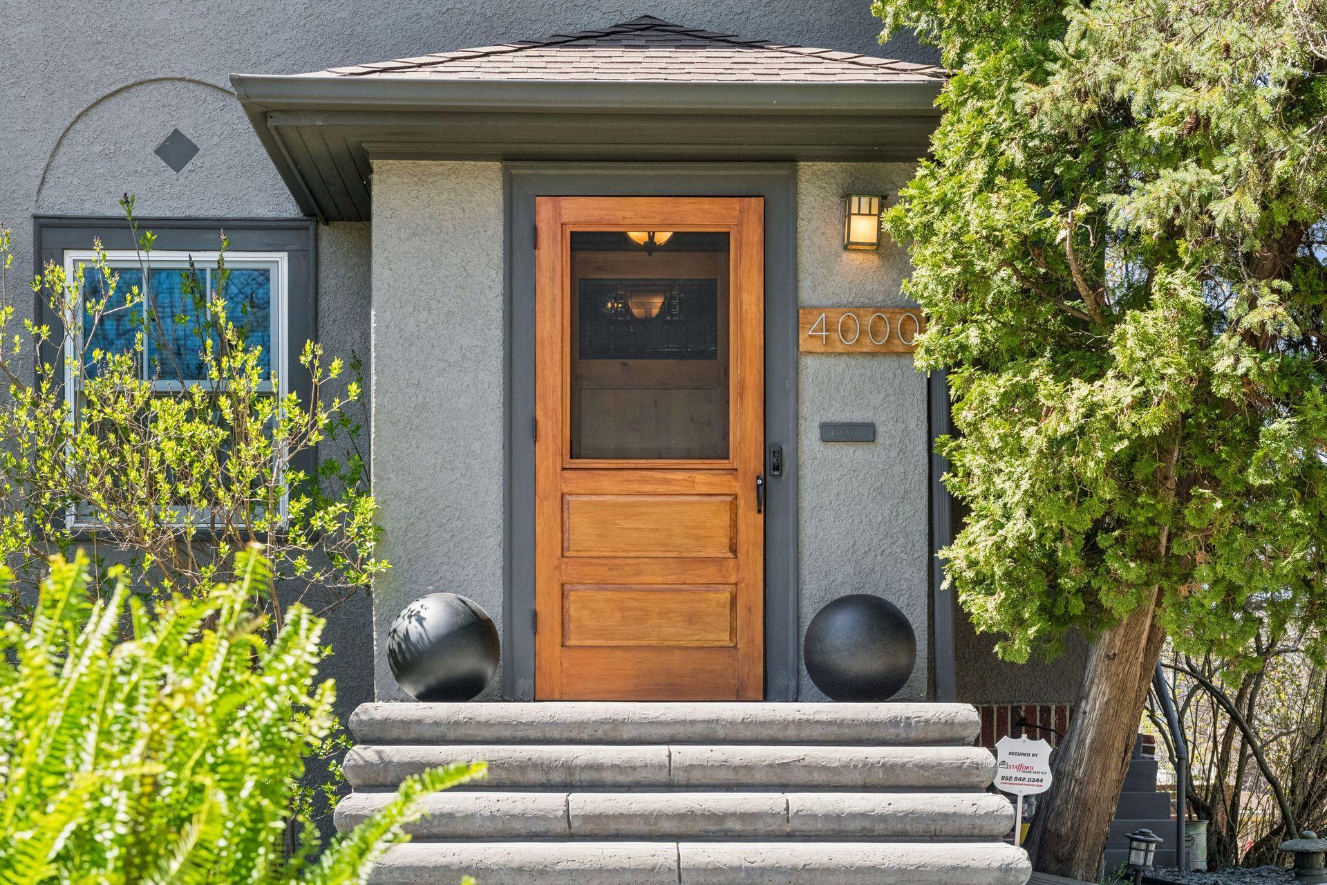 4000 Zenith Avenue S